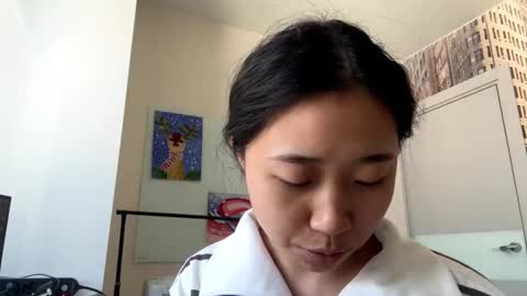 Mia online show from 02-12-26, 03:34