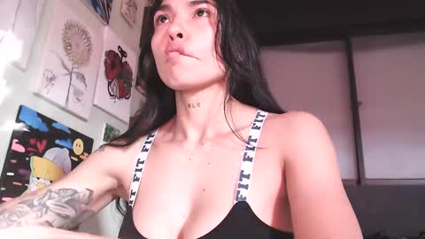 JESSICA online show from 04-20-26, 12:19