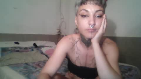 Snapshot of mulderandvalkyrie chatting on 09-14-25, 02:33 mulderandvalkyrie online show from 09-14-25, 02:33