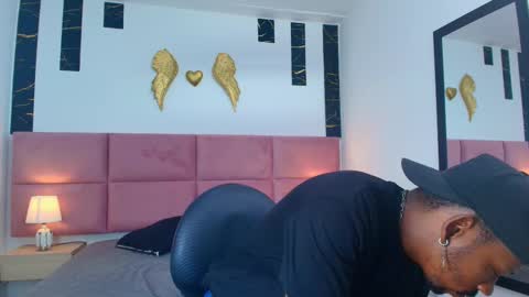 Muller Asher online show from 09-24-25, 03:32