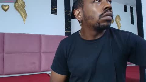 Muller Asher online show from 10-05-25, 02:21