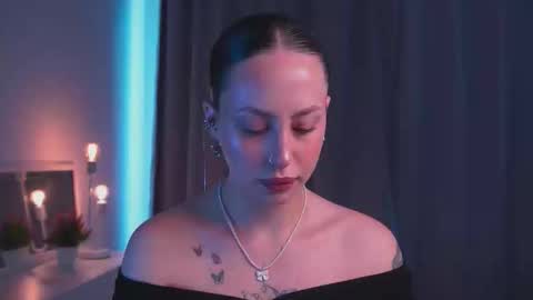 Kira online show from 09-17-25, 03:30