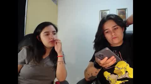 Snapshot of multiorgasmic_6 chatting on 10-02-25, 02:40 Dani and Alex online show from 10-02-25, 02:40