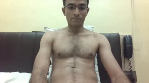 Snapshot of mumbaimonster8inch chatting on 01-01-25, 01:26 rajesh engineer online show from 01-01-25, 01:26