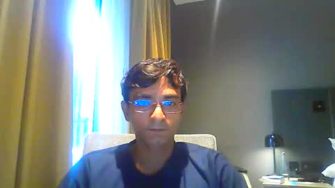 Snapshot of mumbaimonster8inch chatting on 09-27-25, 02:38 rajesh engineer online show from 09-27-25, 02:38