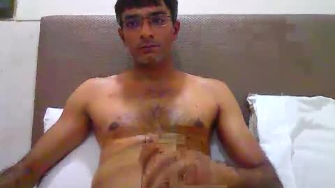 Snapshot of mumbaimonster8inch chatting on 10-29-25, 11:56 rajesh engineer online show from 10-29-25, 11:56