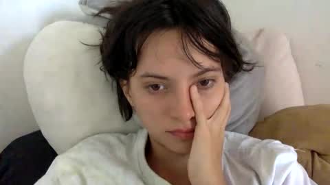 Snapshot of munchi_ chatting on 01-07-25, 01:57   online show from 01-07-25, 01:57