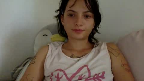 Snapshot of munchi_ chatting on 01-21-25, 12:29   online show from 01-21-25, 12:29