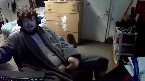 munchieee online show from 12-17-24, 07:37