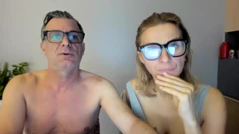 Snapshot of munishpunish chatting on 01-25-25, 03:30 LOVELY JULIA Peter DAY online show from 01-25-25, 03:30