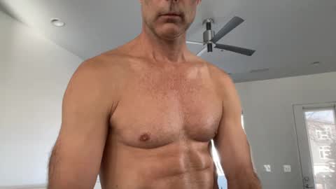 Snapshot of murakmi800 chatting on 01-03-25, 03:55 Araki online show from 01-03-25, 03:55