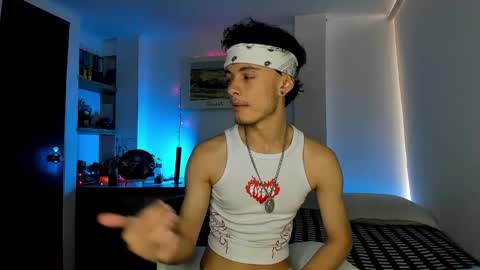 Snapshot of murielkarmesi chatting on 01-04-25, 04:00 murielkarmesi online show from 01-04-25, 04:00