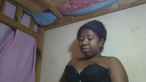murielleee online show from 03-29-26, 07:47