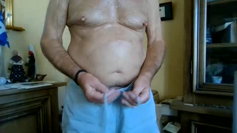 Snapshot of mururoa35 chatting on 06-14-26, 04:20 mururoa35 online show from 06-14-26, 04:20