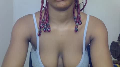 muscle_queen0 online show from 03-04-26, 04:02