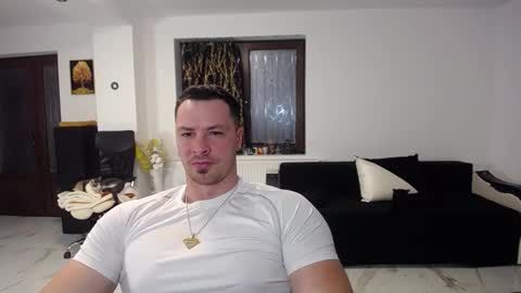Snapshot of muscleaj69 chatting on 02-26-26, 07:24 AJ online show from 02-26-26, 07:24