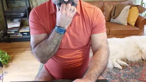 Snapshot of muscledadbear chatting on 12-04-25, 02:04 Jordan El Din online show from 12-04-25, 02:04
