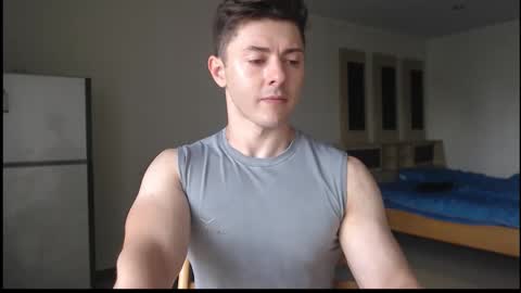 Everet online show from 10-21-25, 06:25