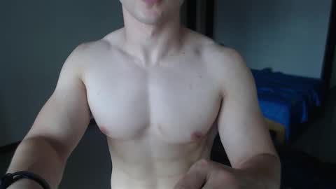 Everet online show from 10-22-25, 06:02