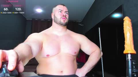 Snapshot of muscularjohnforu chatting on 03-02-25, 05:14 click icon for peach online show from 03-02-25, 05:14