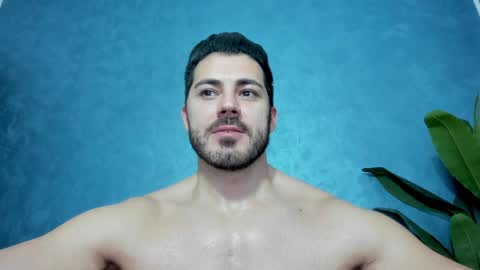 Snapshot of muscularmaster chatting on 02-08-25, 10:29 muscularmaster onlyfans online show from 02-08-25, 10:29