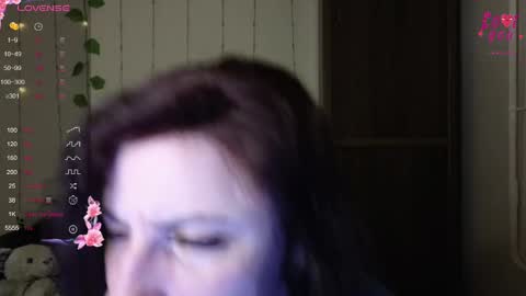 Snapshot of muse_kitty_jenia chatting on 03-12-25, 06:44 Jenya online show from 03-12-25, 06:44