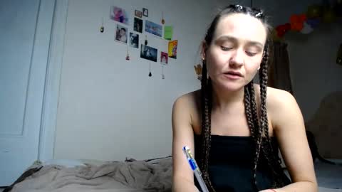 Snapshot of muse_online chatting on 12-16-24, 01:21 Muse Ali online show from 12-16-24, 01:21