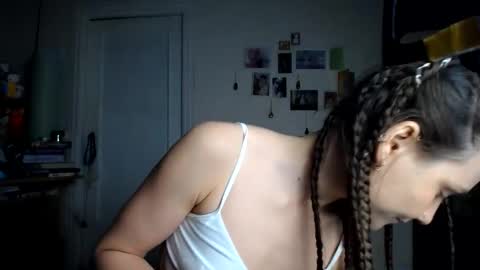 Snapshot of muse_online chatting on 12-19-24, 06:12 Muse Ali online show from 12-19-24, 06:12