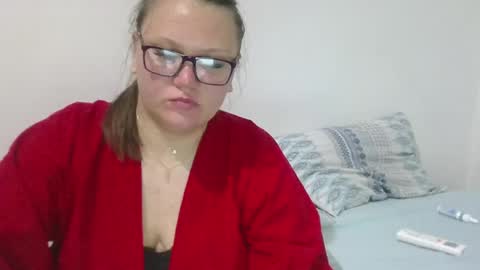 Snapshot of musechic_wild chatting on 04-10-26, 11:42 musechic_wild online show from 04-10-26, 11:42