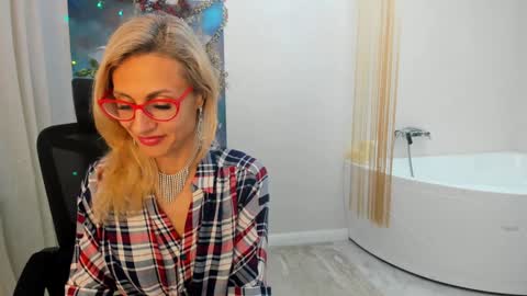 Diana online show from 01-10-25, 05:34