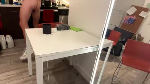 Snapshot of mushroomhead7inches chatting on 01-18-26, 12:58 mushroomhead7inches online show from 01-18-26, 12:58