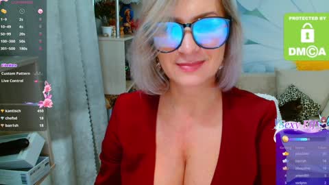 Lana online show from 01-12-25, 01:58