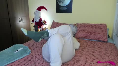 VALENTINA Luna  online show from 12-28-24, 02:54