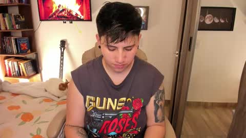 VALENTINA Luna  online show from 12-20-25, 02:29