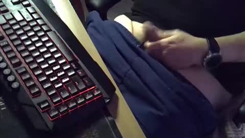 Snapshot of muso44 chatting on 09-26-25, 06:17 Muso online show from 09-26-25, 06:17