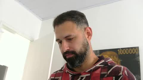 Snapshot of musosc chatting on 10-31-25, 12:28 musosc online show from 10-31-25, 12:28