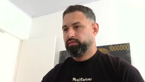 Snapshot of musosc chatting on 11-28-25, 01:03 musosc online show from 11-28-25, 01:03