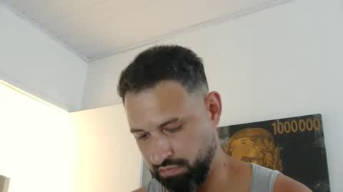 Snapshot of musosc chatting on 12-18-25, 09:21 musosc online show from 12-18-25, 09:21