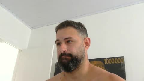 Snapshot of musosc chatting on 03-12-26, 01:17 musosc online show from 03-12-26, 01:17