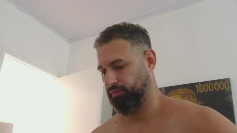 Snapshot of musosc chatting on 04-10-26, 01:38 musosc online show from 04-10-26, 01:38