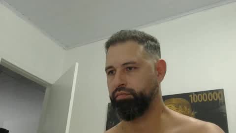 Snapshot of musosc chatting on 04-18-26, 12:25 musosc online show from 04-18-26, 12:25