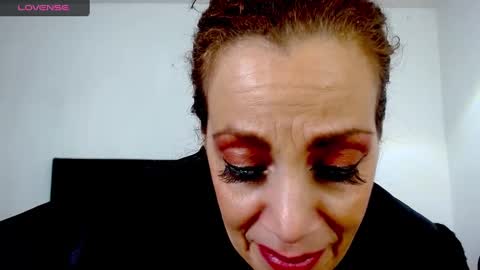 Mussa Hott online show from 01-12-25, 04:42