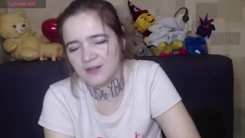 Snapshot of mustardgirl chatting on 10-24-25, 09:00 ZZ TOP online show from 10-24-25, 09:00