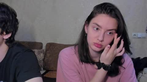 Snapshot of muuur_fam chatting on 09-16-25, 06:20 HEY online show from 09-16-25, 06:20