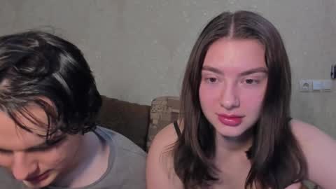 Snapshot of muuur_fam chatting on 10-20-25, 09:26 HEY online show from 10-20-25, 09:26