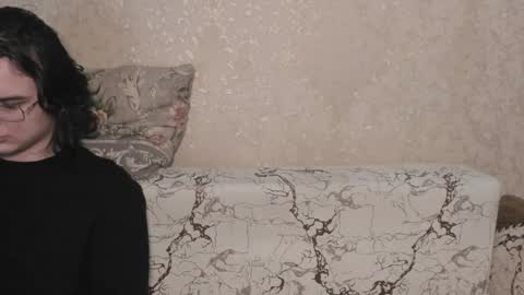 cute couple online show from 04-21-26, 09:39