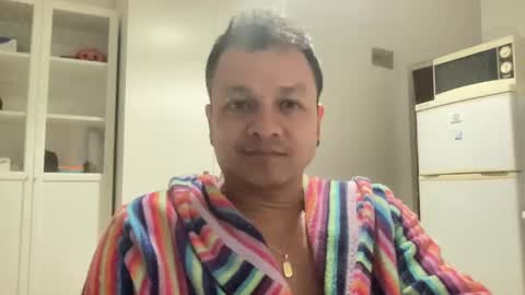 Snapshot of muycasual chatting on 12-06-24, 12:02 taurosboy online show from 12-06-24, 12:02