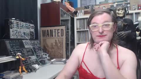 Snapshot of muziknerd chatting on 02-15-25, 04:03 Muziknerd online show from 02-15-25, 04:03