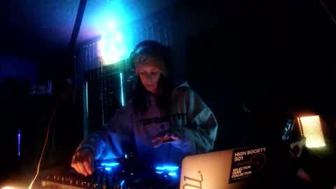 ghost mantis online show from 01-14-26, 02:55