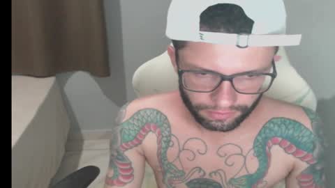 Snapshot of mwmgaara chatting on 01-13-25, 08:26 mwmgaara online show from 01-13-25, 08:26